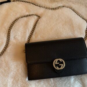 Gucci Black Leather Chain Bag